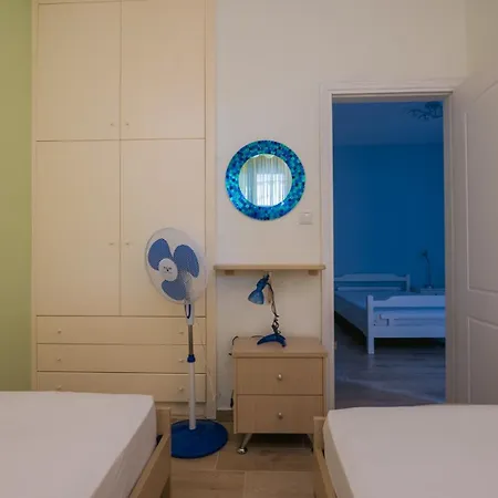 Serenity Front Maisonette, Vakantiehuis Mola Kalyva