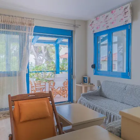 Serenity Front Maisonette, * Mola Kalyva